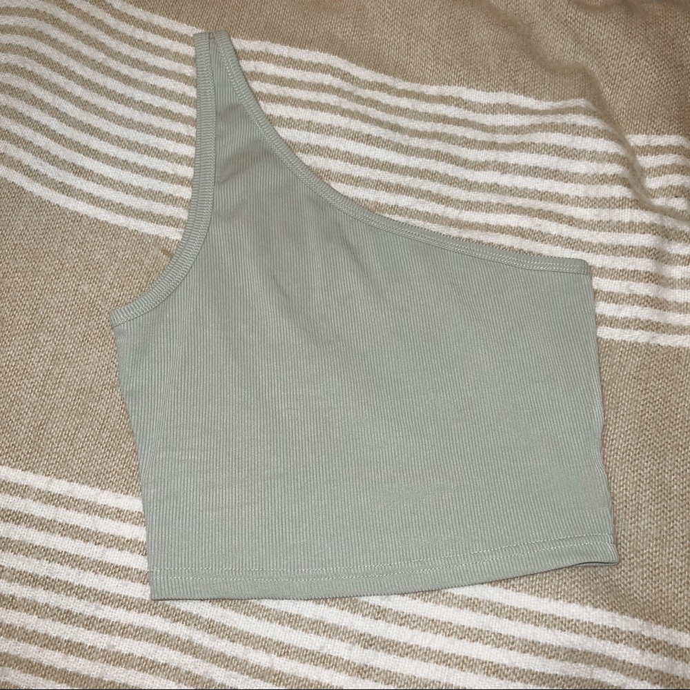 SHEIN One shoulder crop top